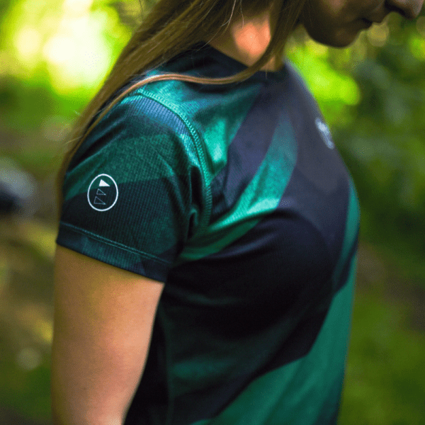 Evossi Women's Juniper Tee | 4