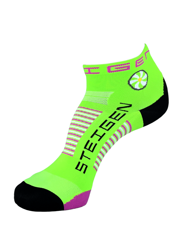 Steigen Quarter Length Running Socks (17 Colours) | green-purple1-600x825