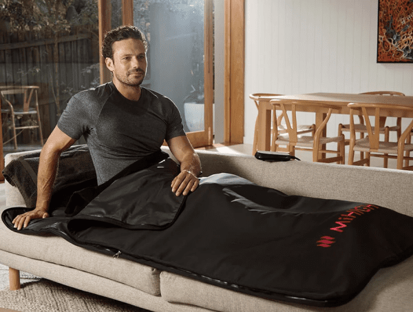 MiHIGH Infrared Sauna Blanket v2 | MiHIGH-Location_Day2_6191_900x