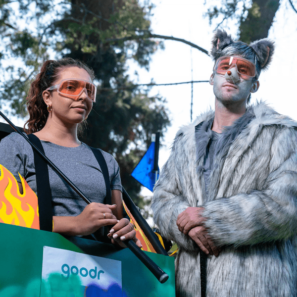 Goodr Wrap G – Extreme Dumpster Diving | Extreme_Dumpster_Diving_Page_AssetsSquare_Lifestyle_70143969-0dc7-4314-9c39-c4ef114ed996